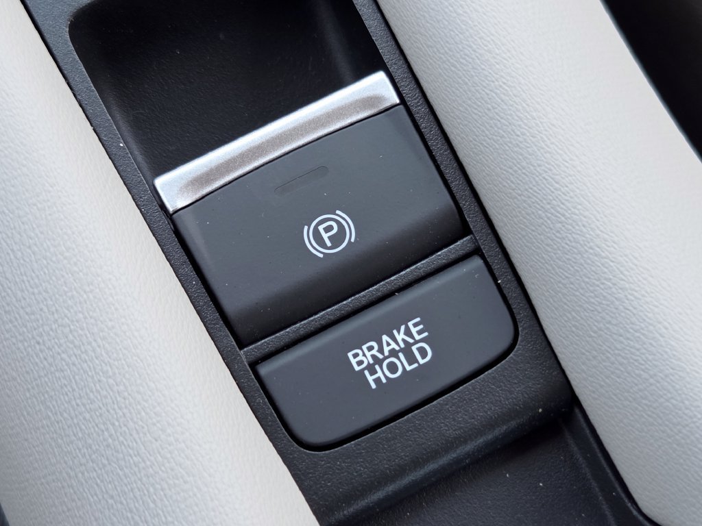 New 2027 Honda HR-V LX image 8