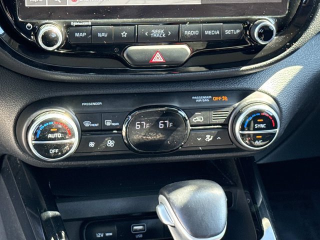 Used 2023 Kia Soul EX FWD image 22