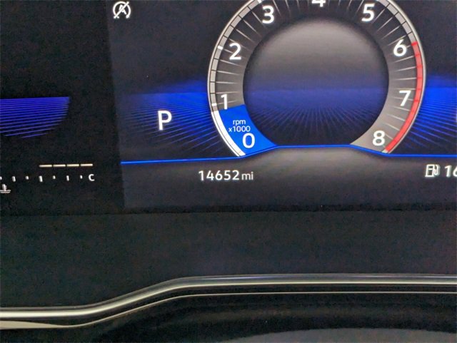 Certified 2022 Volkswagen Jetta SE w/ Panoramic Sunroof Package image 26