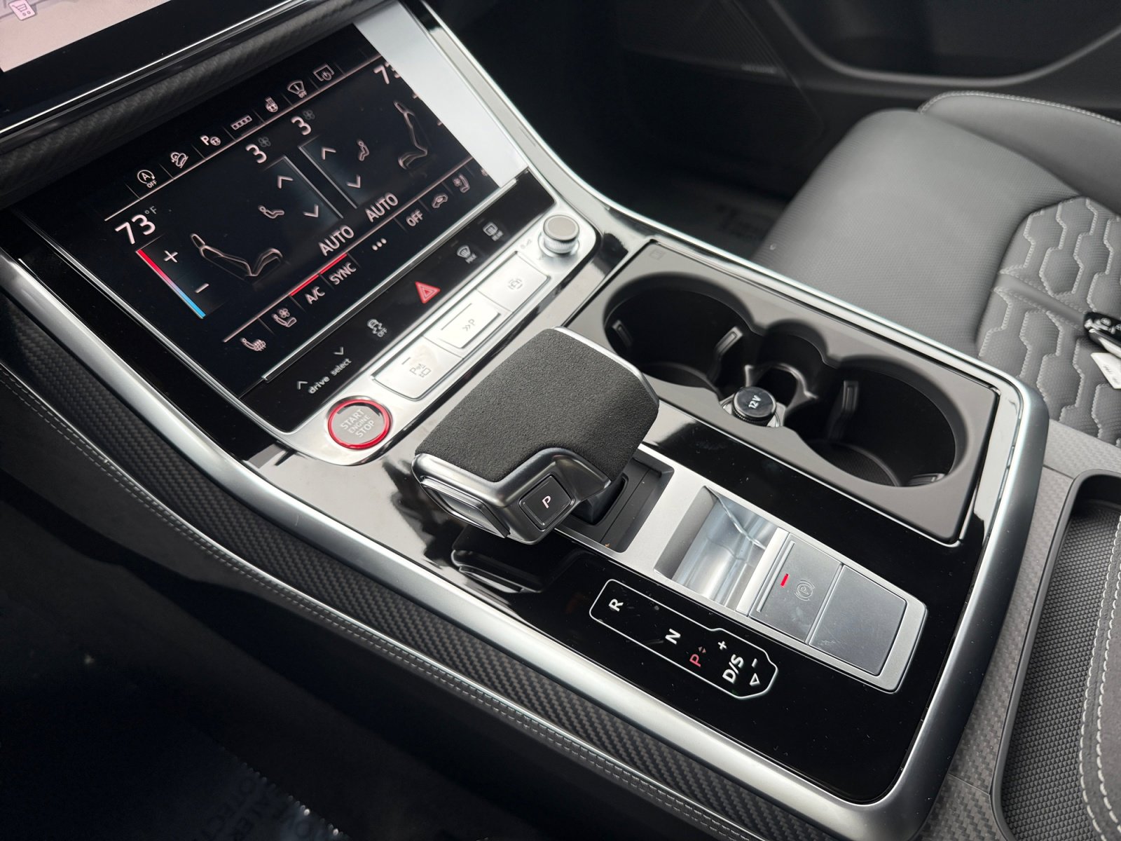 New 2026 Audi RS Q8 performance image 13