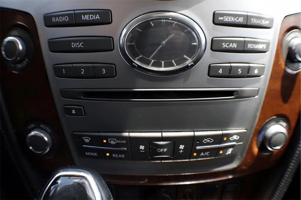 Used 2018 INFINITI QX80 2WD w/ Driver Assistance Package image 28