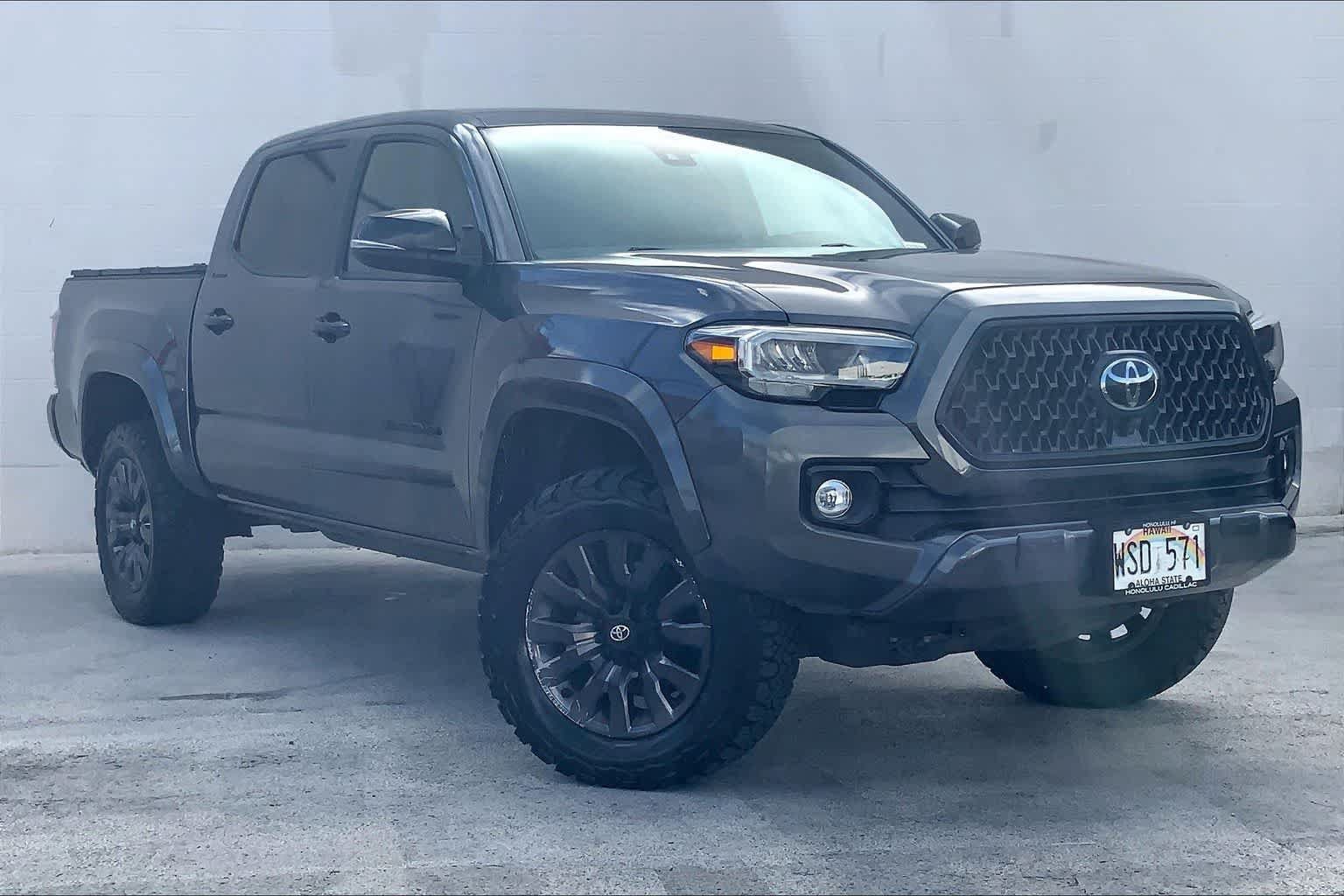 Used 2022 Toyota Tacoma Limited AWD/4WD image 21