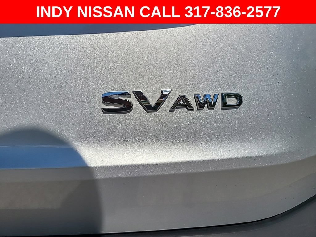 Used 2023 Nissan Rogue SV AWD/4WD image 9