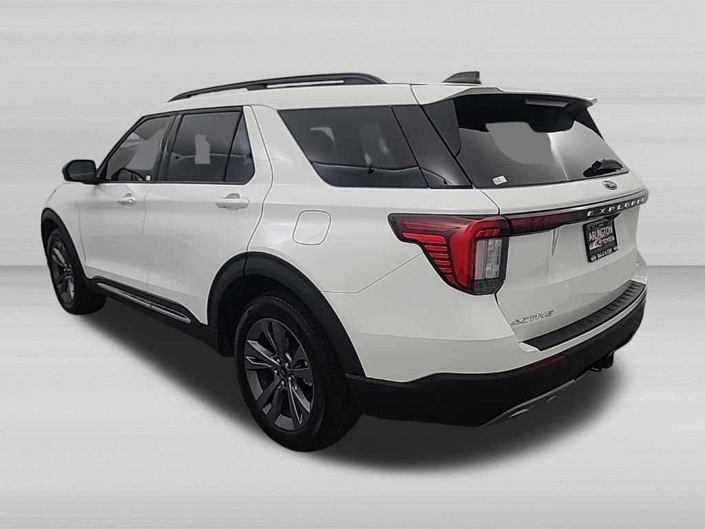 Used 2025 Ford Explorer Active w/ Active Comfort Package AWD/4WD image 6