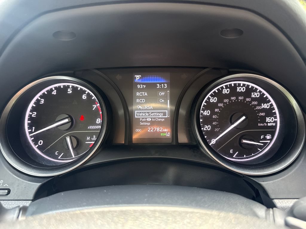 Used 2024 Toyota Camry SE FWD image 21