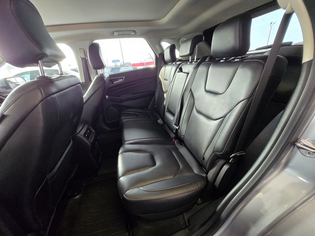 Used 2022 Ford Edge Titanium w/ Equipment Group 301A image 23