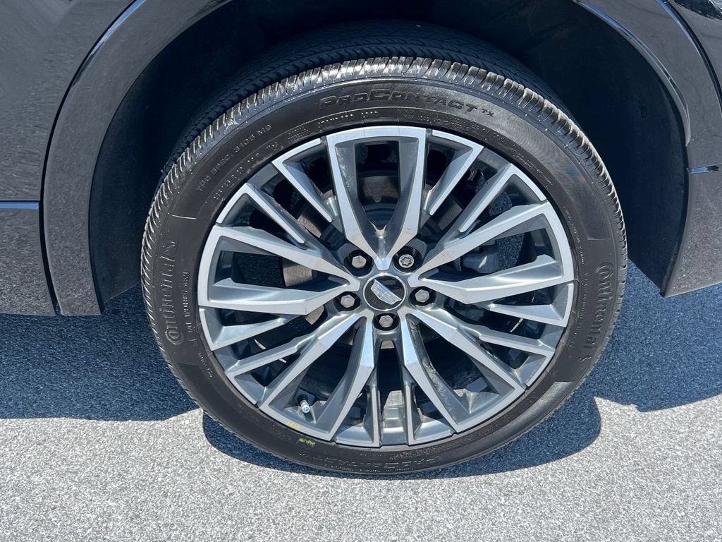 Certified 2024 Cadillac XT4 Sport AWD/4WD image 16