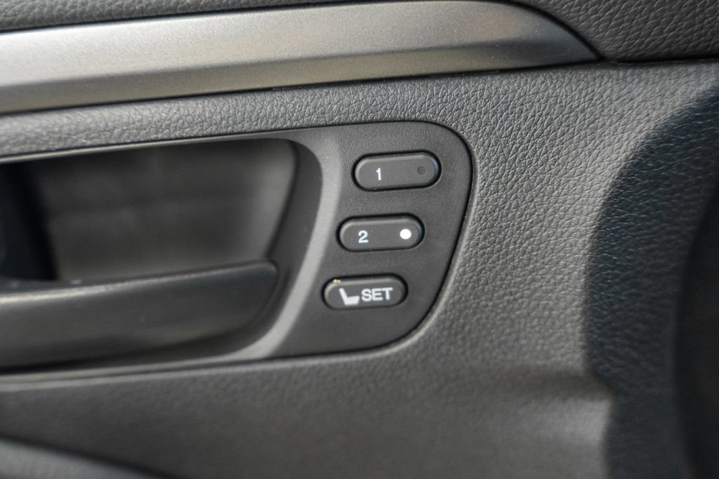 Used 2023 Honda Passport EX-L image 43
