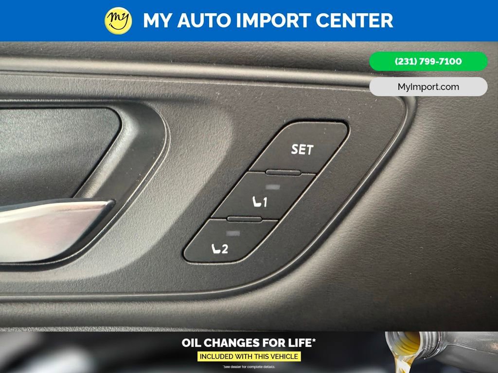 Used 2023 Nissan Rogue SL AWD/4WD image 11