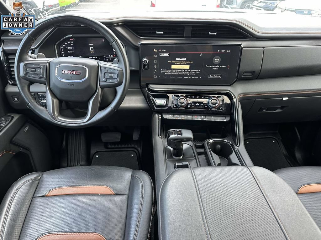 Used 2024 GMC Sierra 1500 AT4 w/ Technology Package AWD/4WD image 12