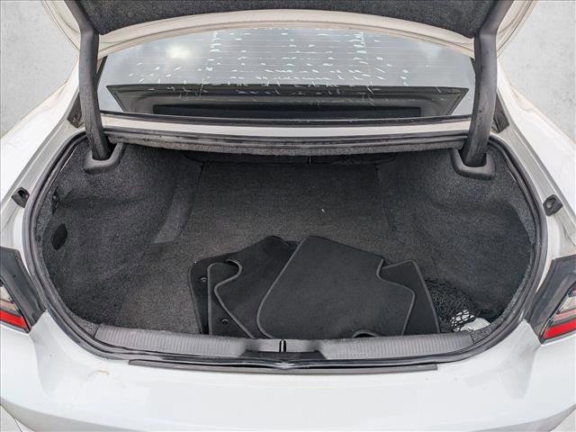 Used 2019 Dodge Charger SXT w/ Blacktop Package image 7