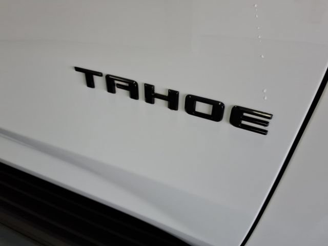 Used 2022 Chevrolet Tahoe RST w/ Luxury Package AWD/4WD image 11