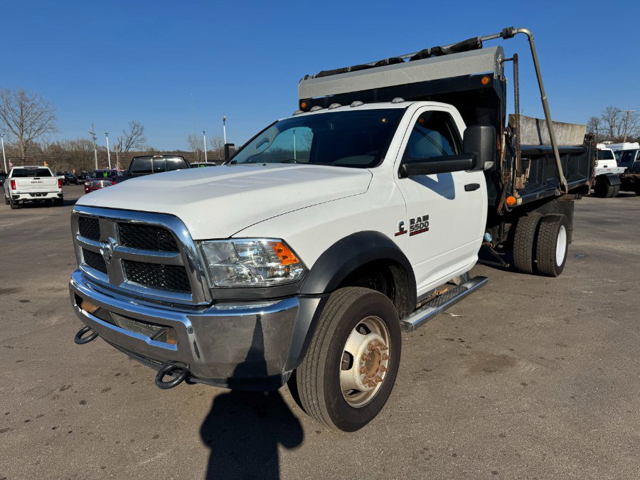 Used 2018 RAM 5500 Tradesman w/ Power & Remote Entry Group AWD/4WD image 1