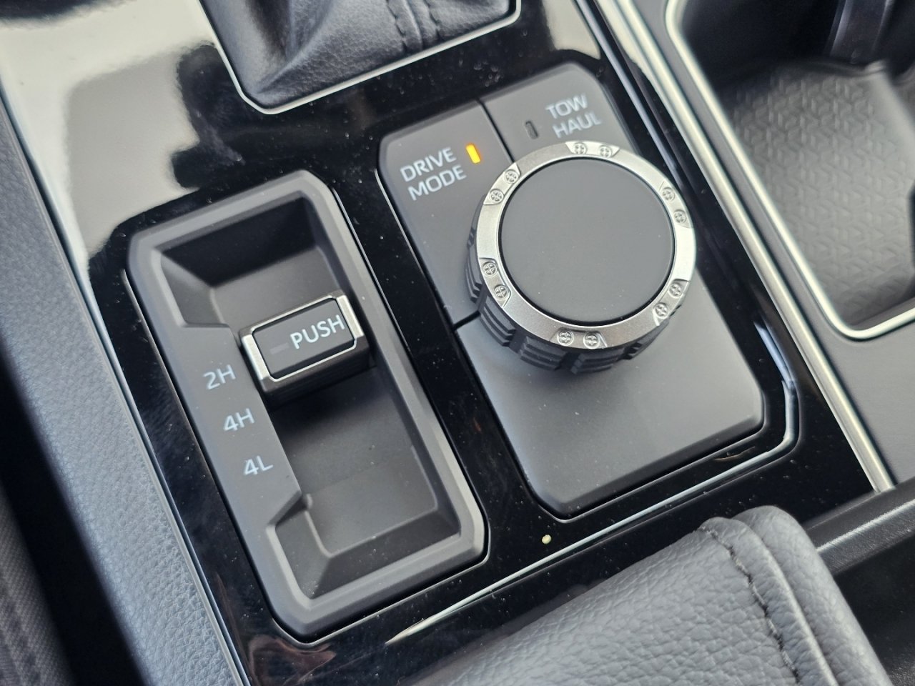 New 2026 Toyota Tundra SR5 AWD/4WD image 6