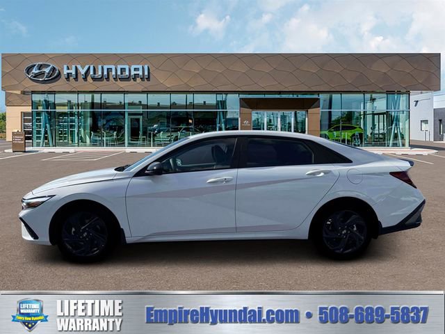 New 2026 Hyundai Elantra Sport image 3