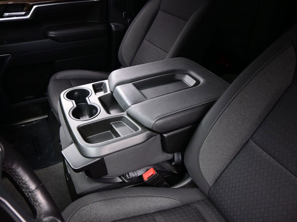 Used 2022 Chevrolet Silverado 1500 LT image 25