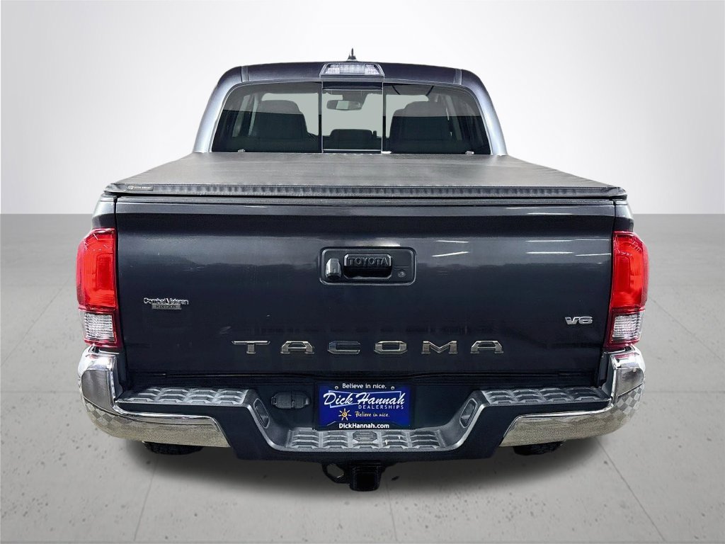 Used 2021 Toyota Tacoma SR5 RWD image 7