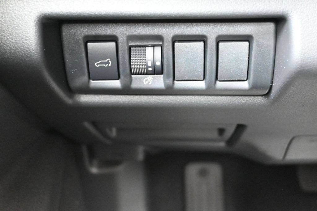 New 2026 Subaru Outback Touring AWD/4WD image 24