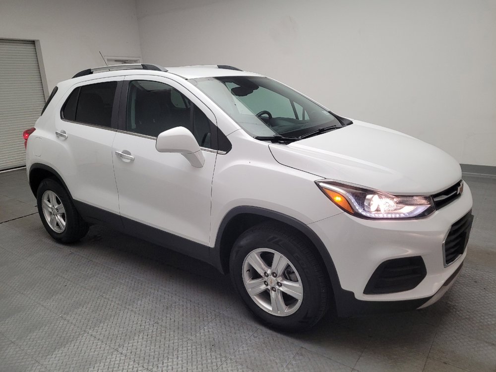 Used 2018 Chevrolet Trax LT w/ LT Convenience Package image 11