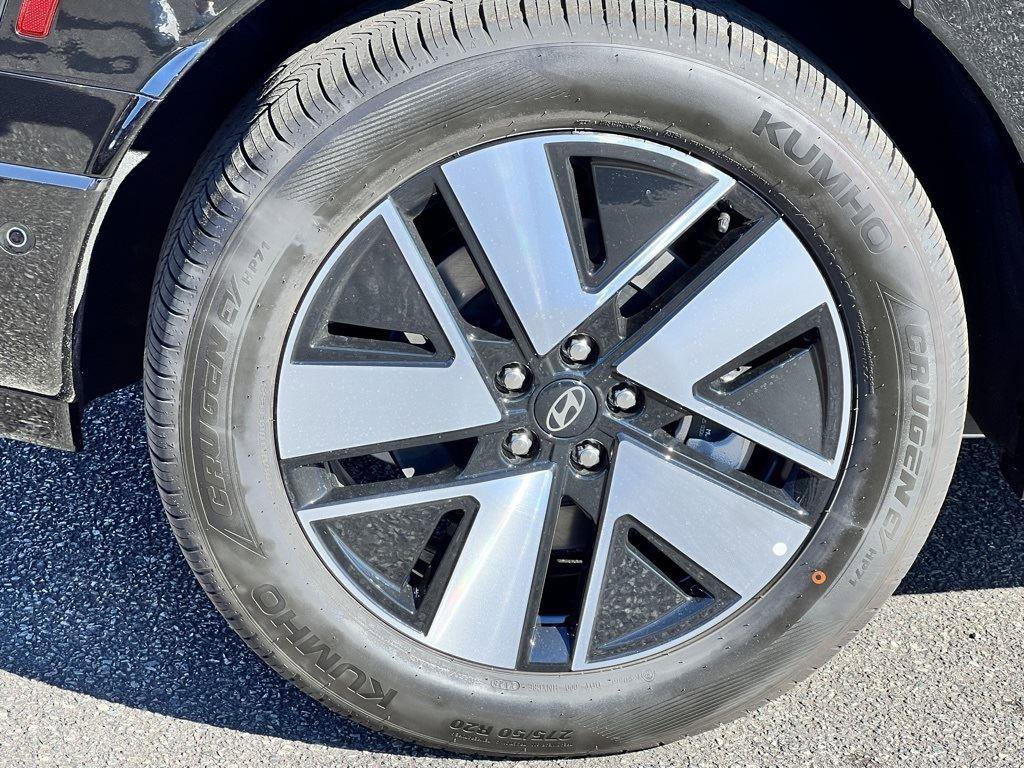 New 2026 Hyundai Ioniq 9 SEL image 6