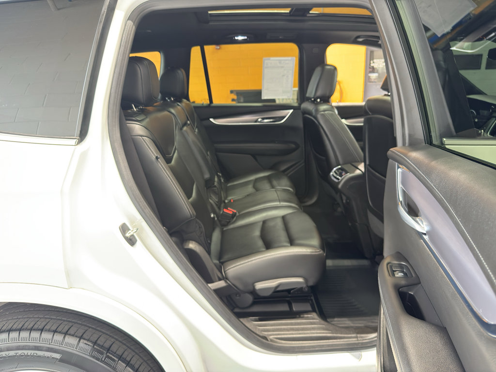 Used 2023 Cadillac XT6 Luxury AWD/4WD image 20