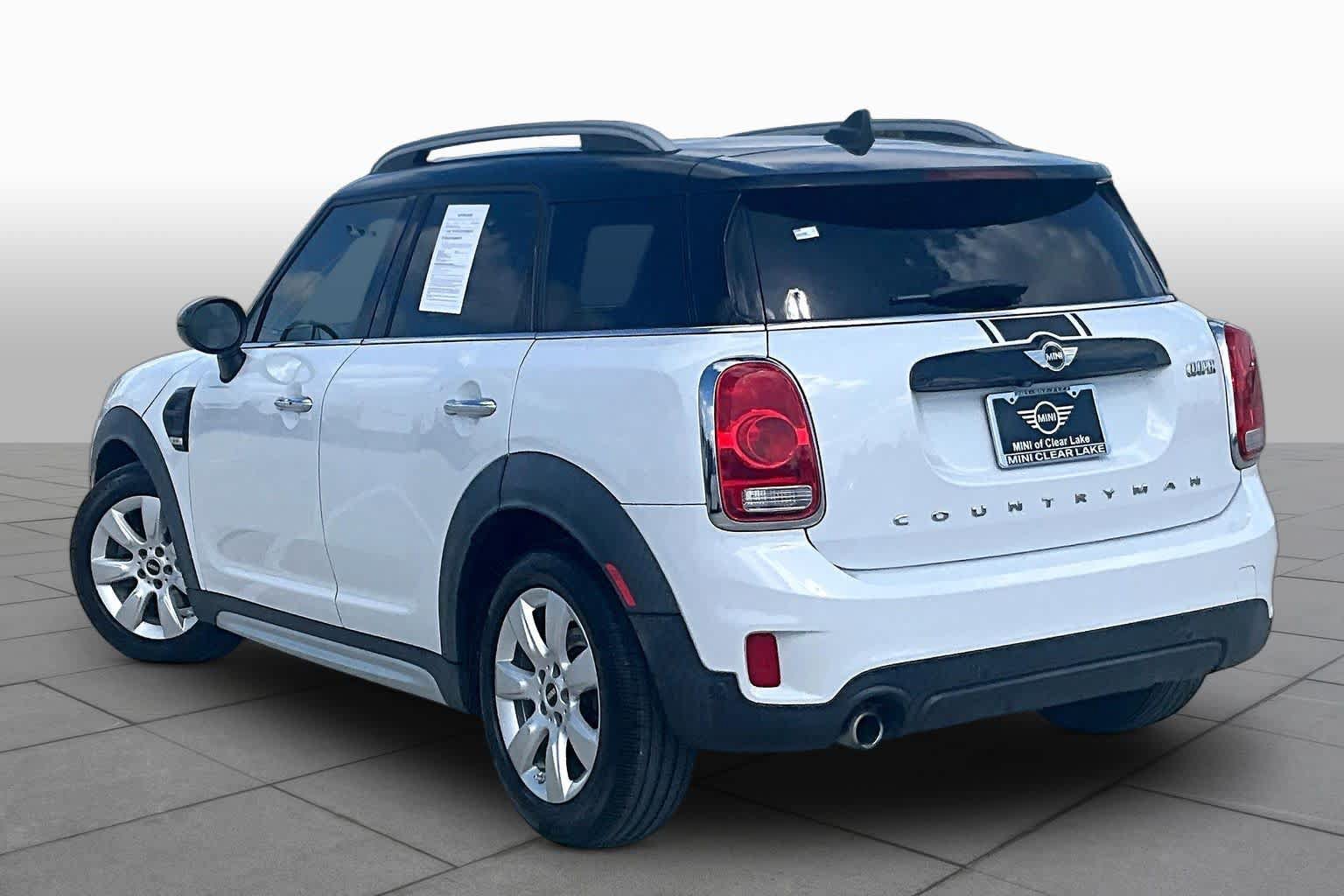 Used 2018 MINI Cooper Countryman FWD image 11