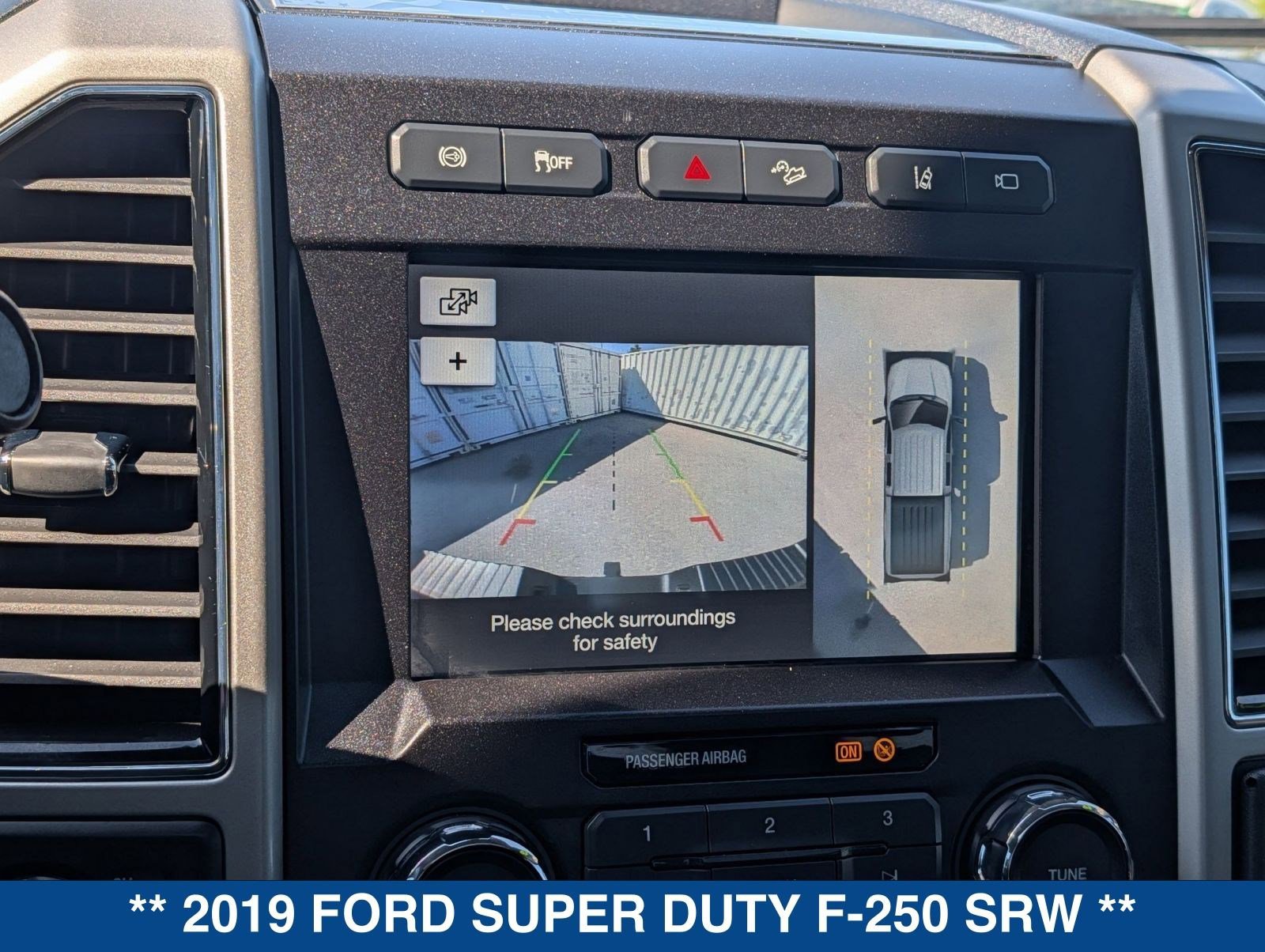 Used 2019 Ford F250 Lariat w/ Lariat Ultimate Package AWD/4WD image 34