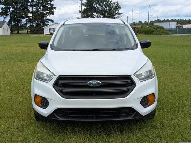 Used 2017 Ford Escape S image 8