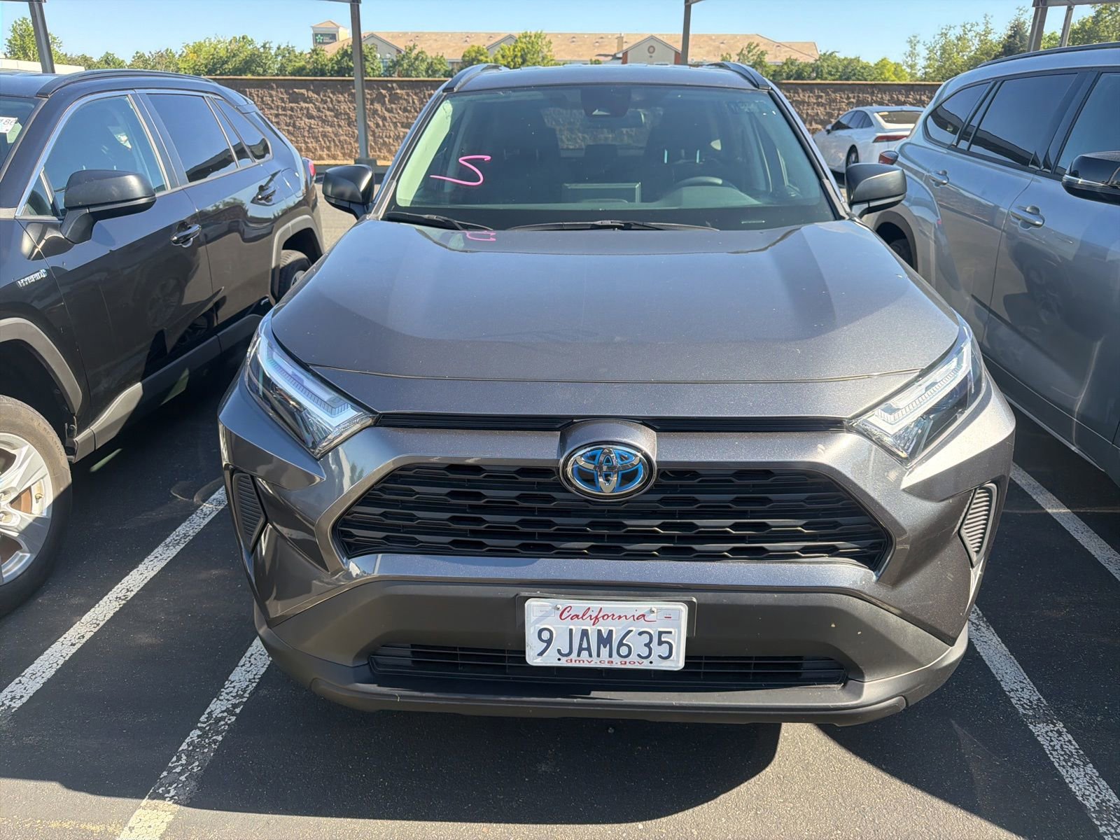 Used 2024 Toyota RAV4 LE AWD/4WD image 2