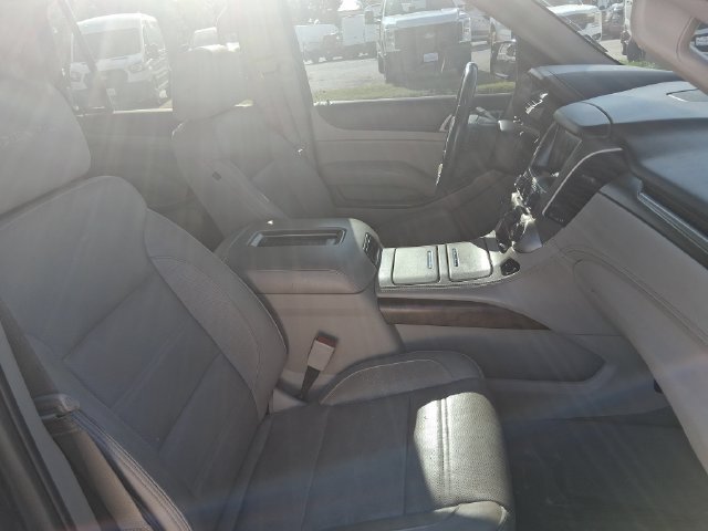Used 2019 GMC Yukon Denali w/ Denali Ultimate Package AWD/4WD image 19