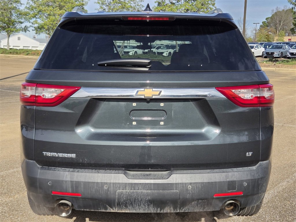 Used 2018 Chevrolet Traverse LT image 5