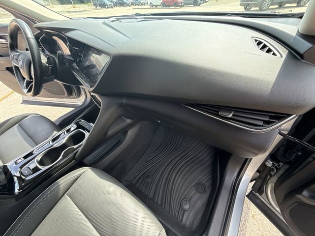 Used 2023 Buick Envision Essence AWD/4WD image 18