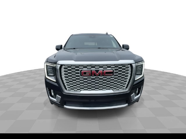 Used 2024 GMC Yukon Denali AWD/4WD image 3