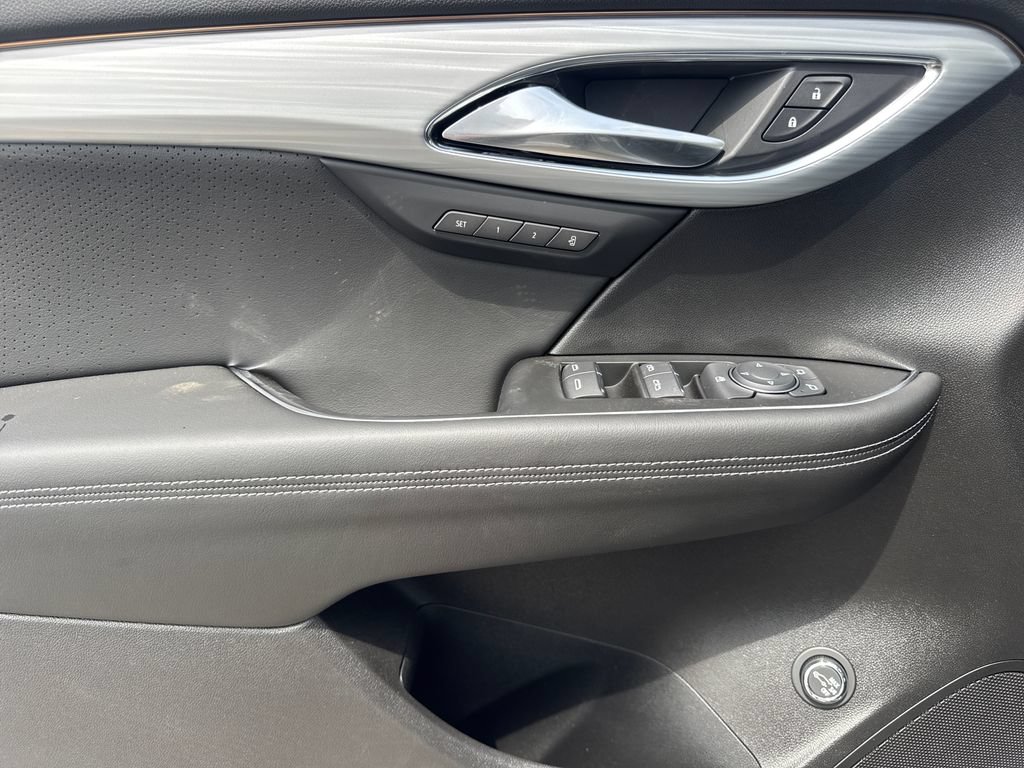 New 2026 Buick Envision Avenir AWD/4WD image 17