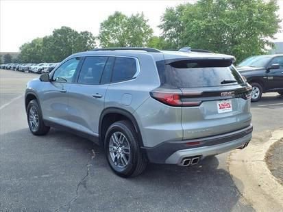 Used 2025 GMC Acadia Elevation image 28