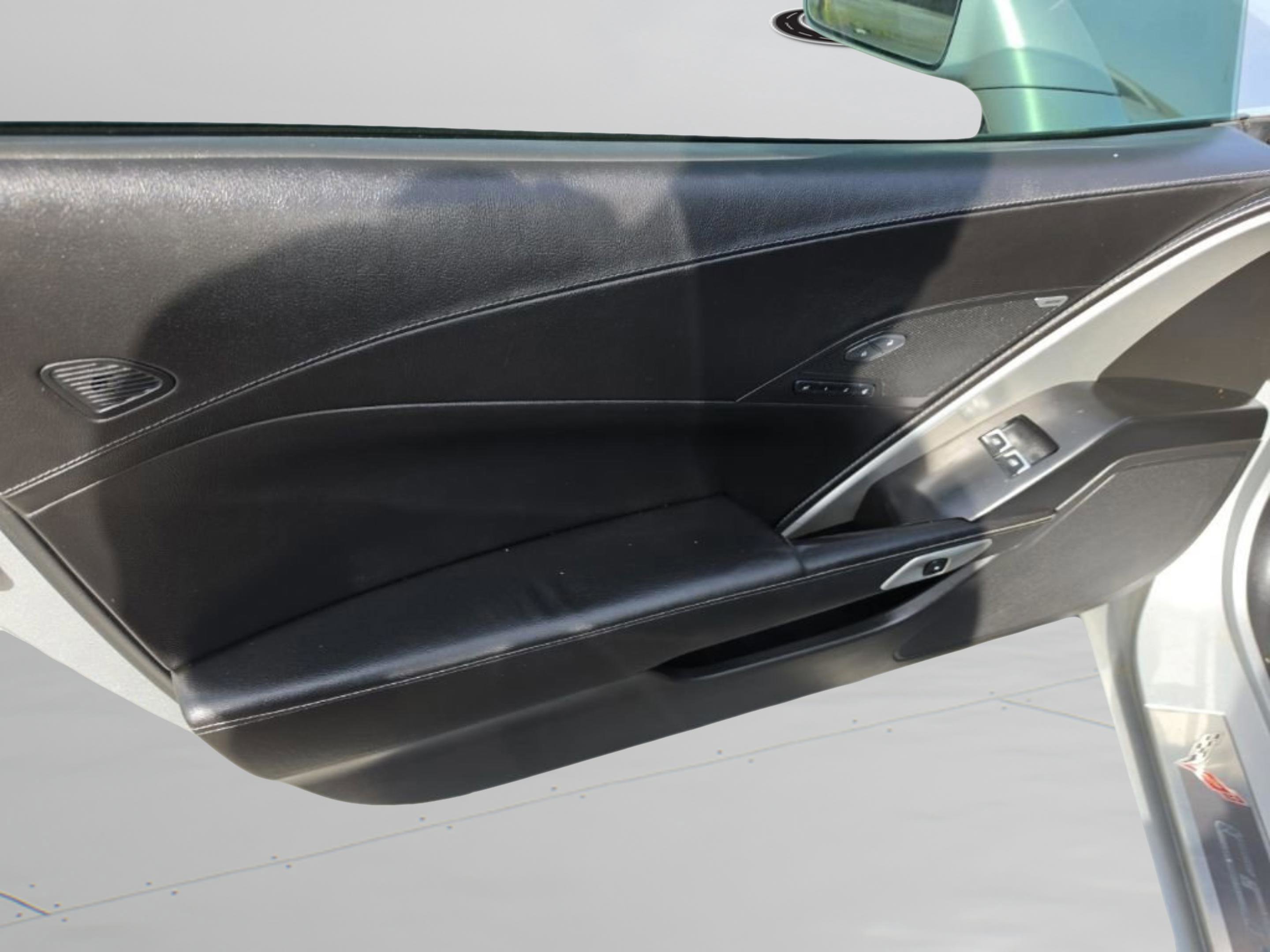 Used 2014 Chevrolet Corvette Stingray Coupe w/ 2LT Preferred Equipment Group image 16