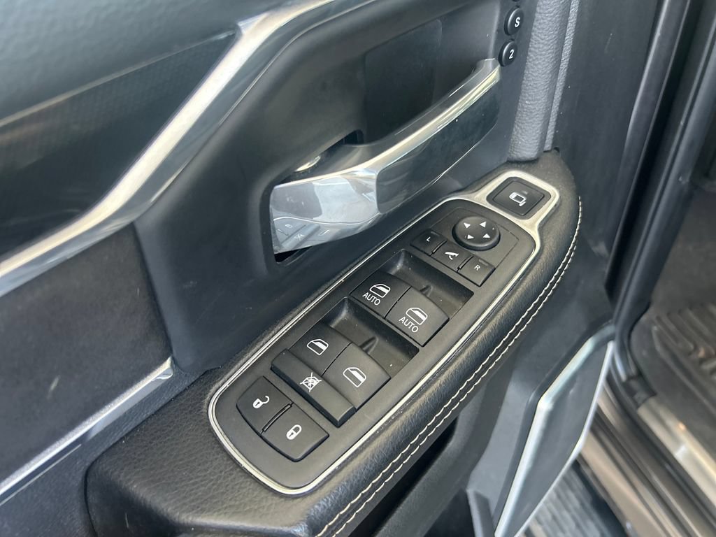Used 2022 RAM 2500 Laramie AWD/4WD image 14