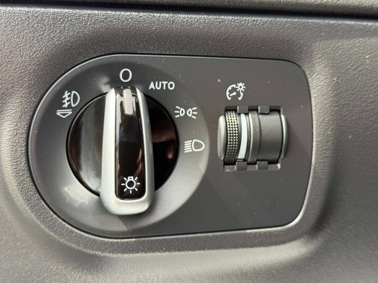 Used 2013 Audi TT 2.0T Prestige image 22