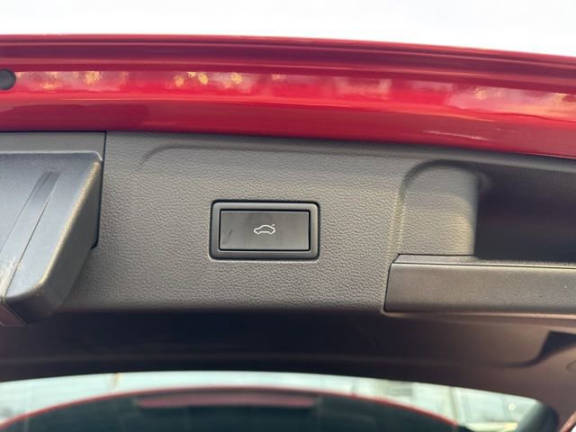 Used 2024 Volkswagen Atlas SEL Premium R-Line image 22