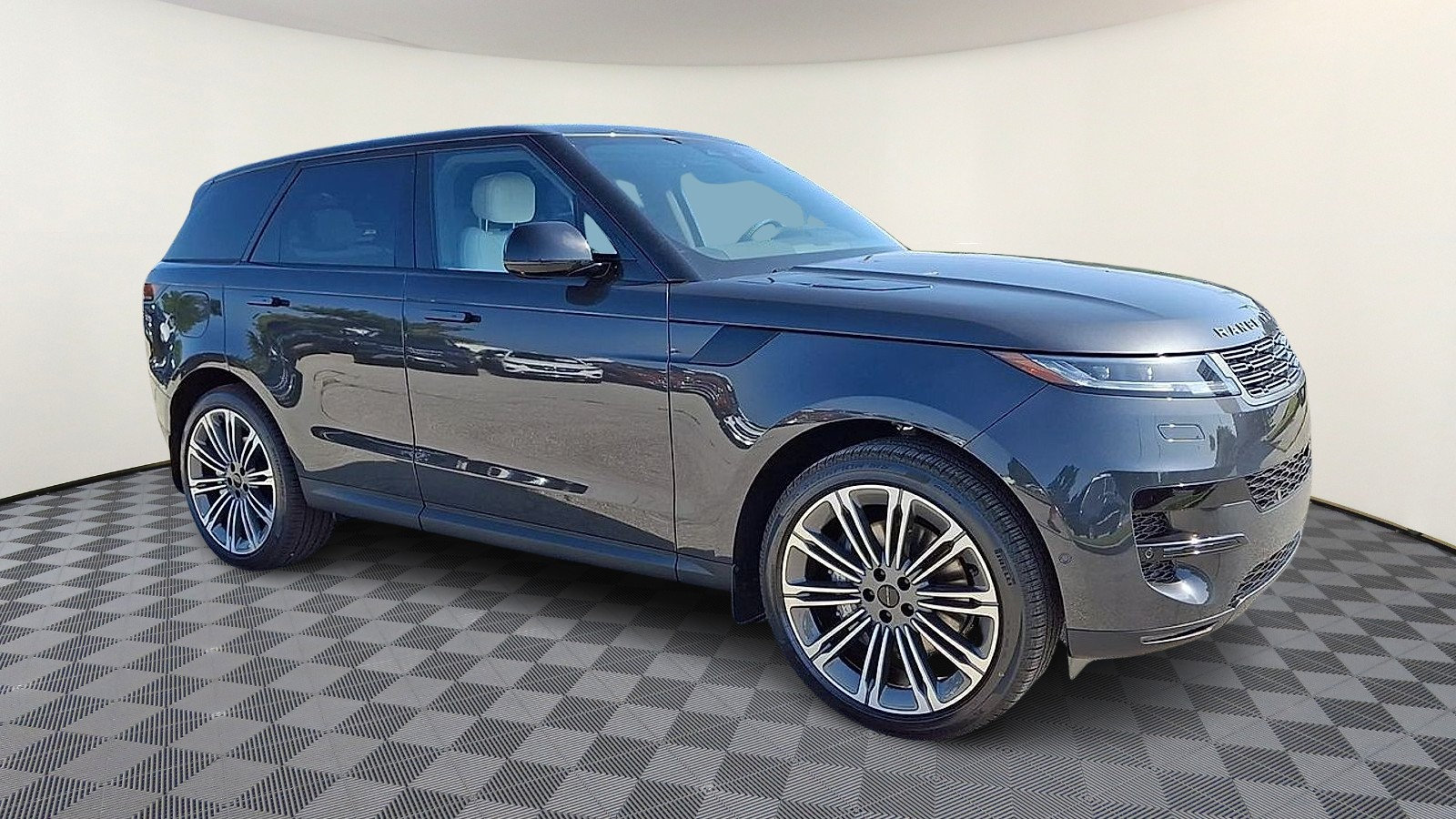 New 2026 Land Rover Range Rover Sport SE AWD/4WD image 2