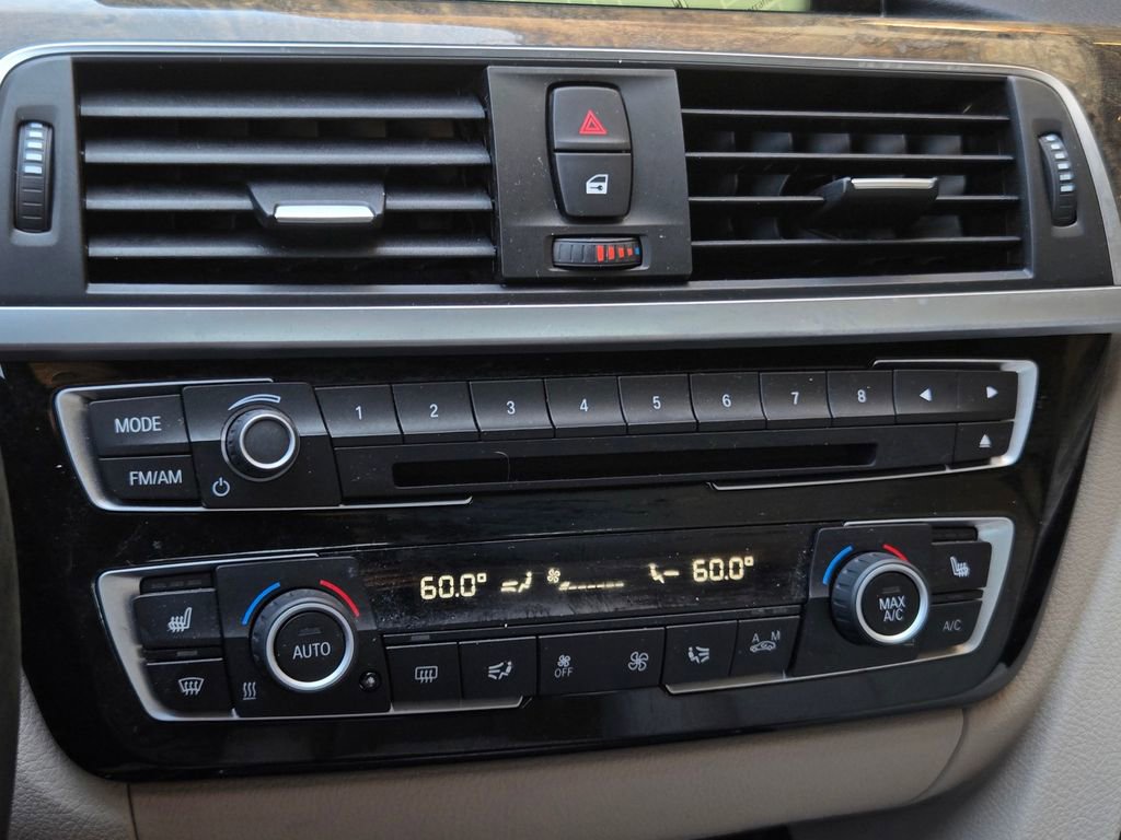 Used 2017 BMW 330i Sedan image 21