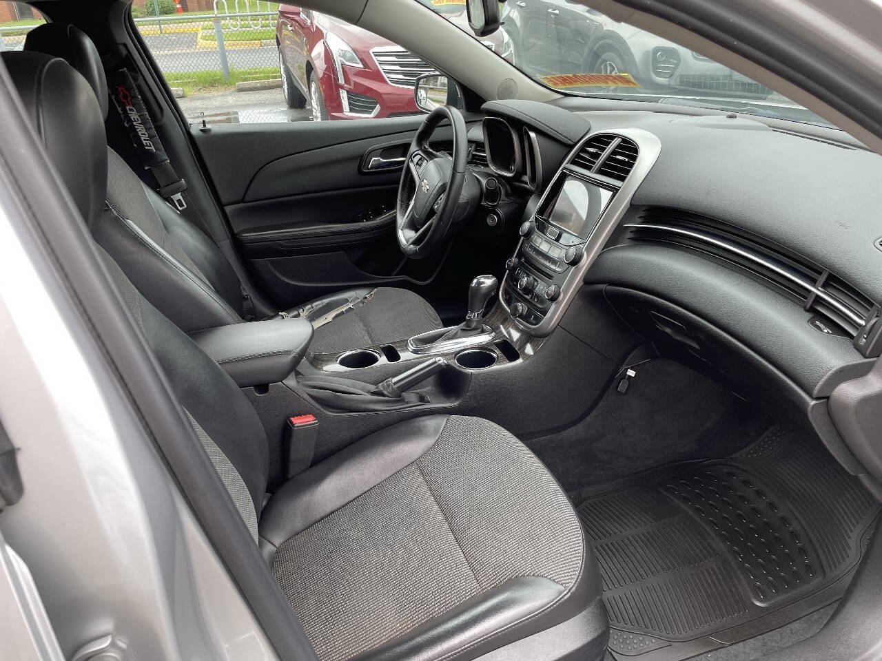Used 2014 Chevrolet Malibu LT FWD image 24
