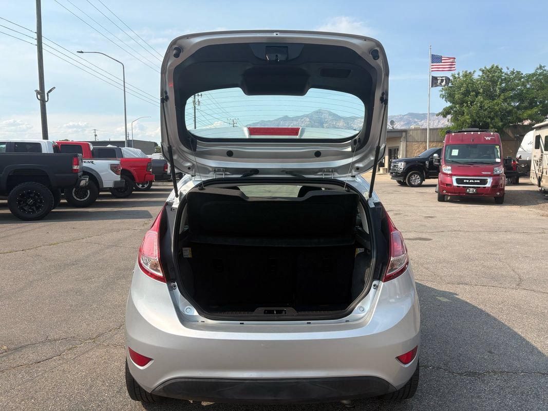Used 2015 Ford Fiesta SE w/ Equipment Group 201A FWD image 8