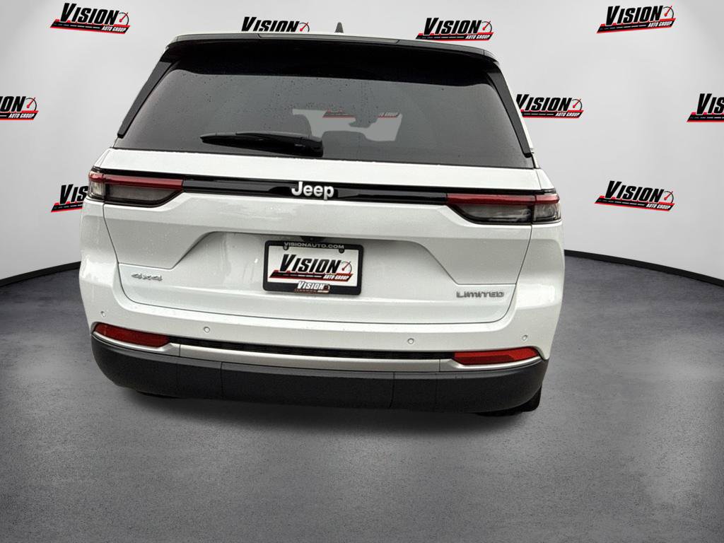 Used 2026 Jeep Grand Cherokee Limited AWD/4WD image 6