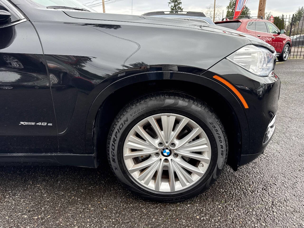 Used 2016 BMW X5 xDrive40e image 14