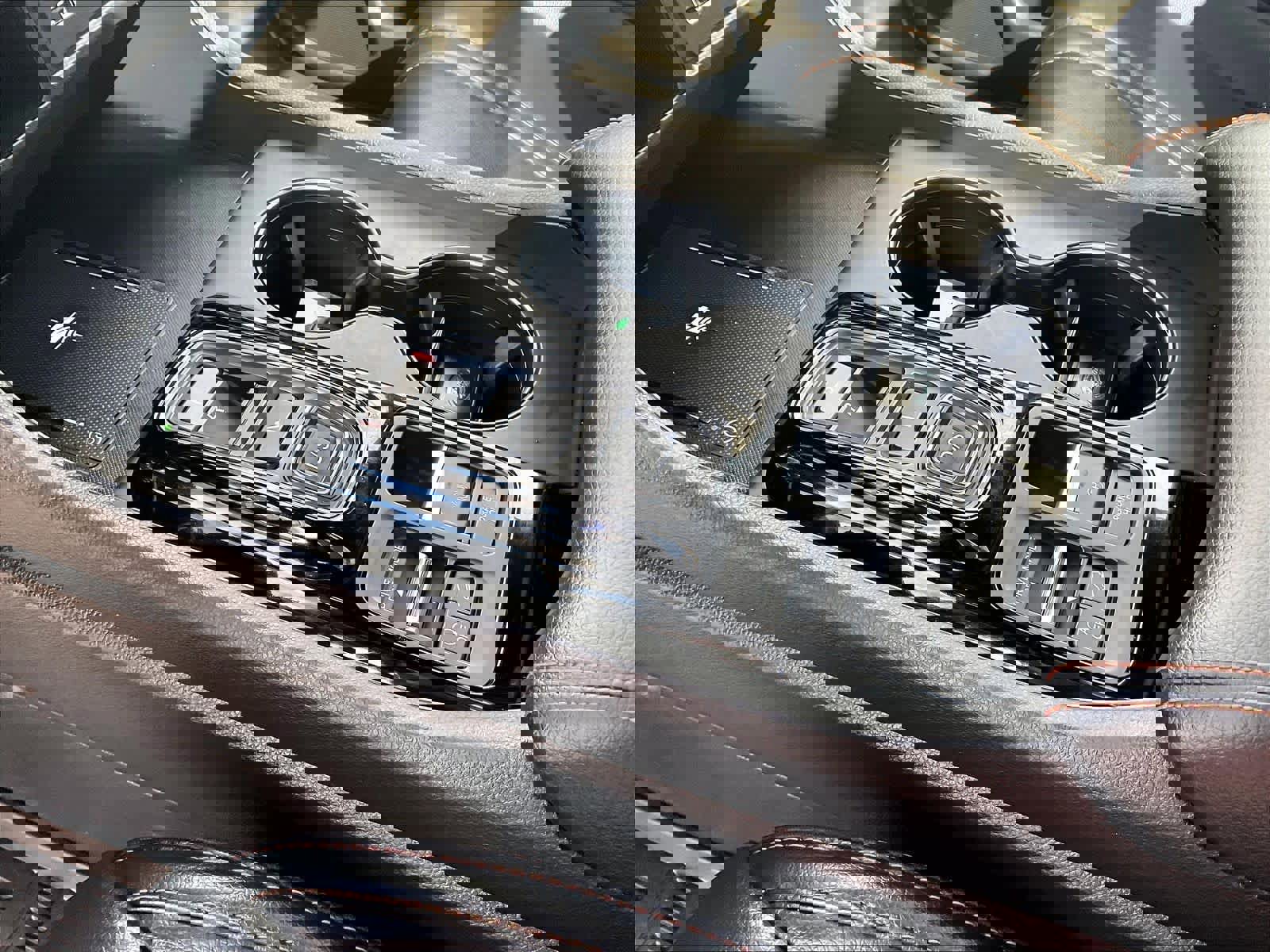 Used 2025 Honda Pilot TrailSport image 21