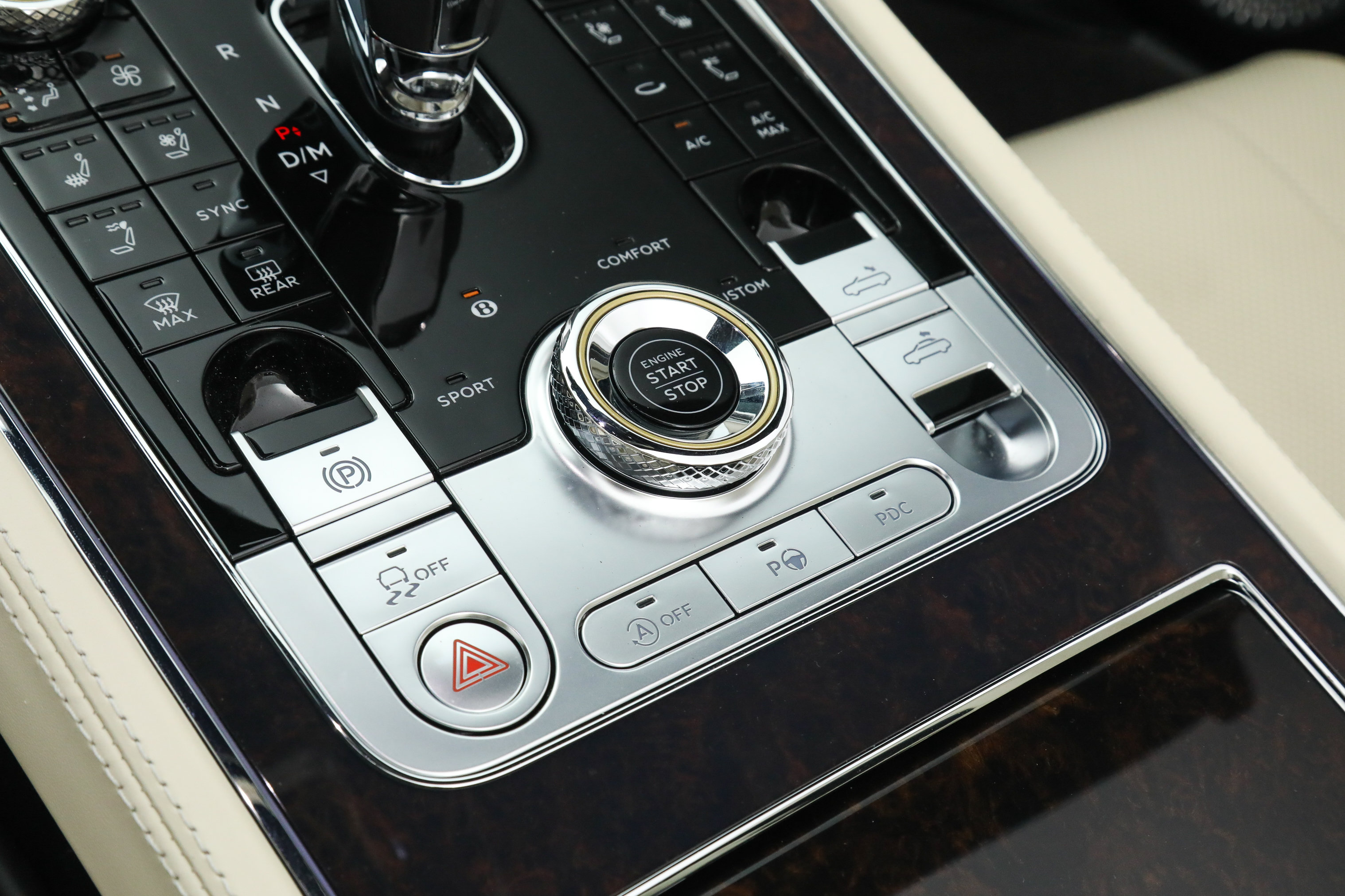 Used 2022 Bentley Continental GT AWD/4WD image 27