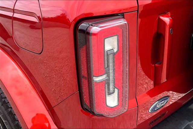 Used 2023 Ford Bronco Outer Banks AWD/4WD image 28