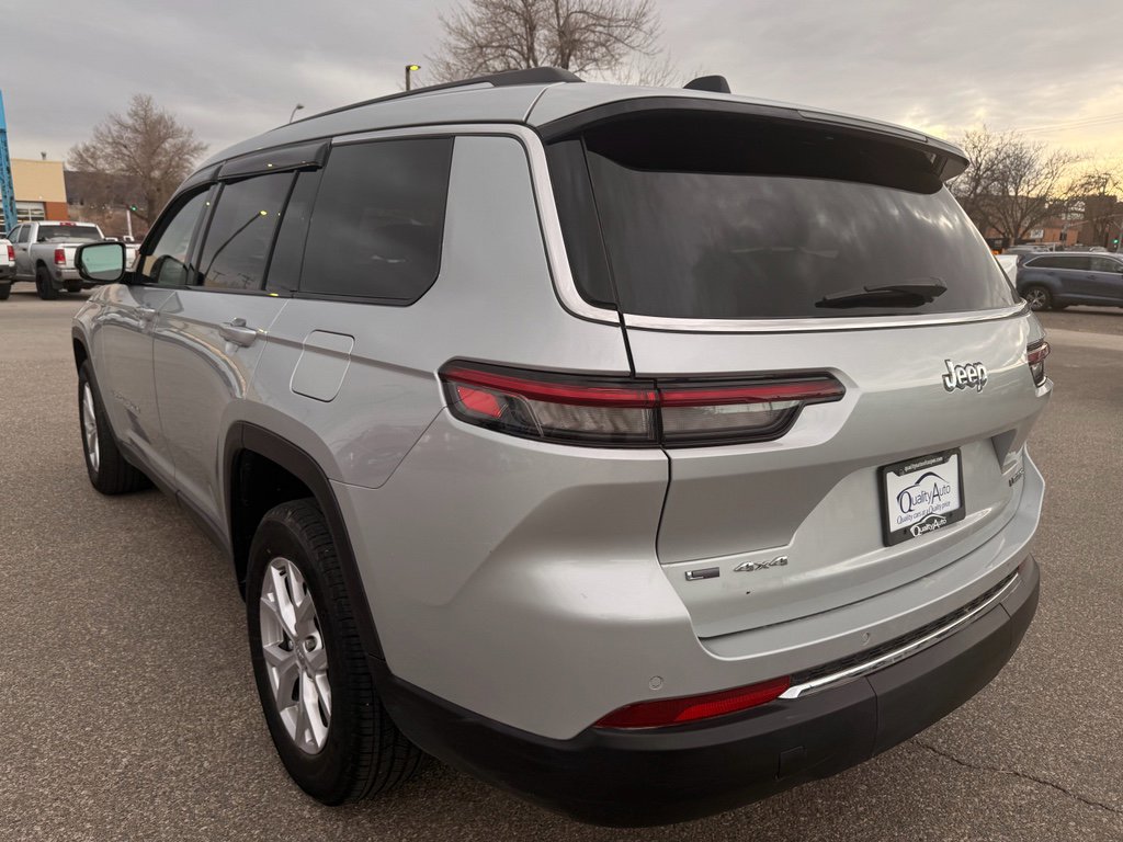 Used 2022 Jeep Grand Cherokee L Limited AWD/4WD image 7