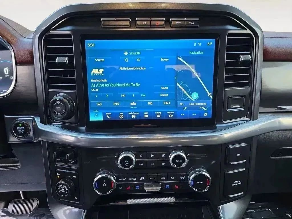 Used 2022 Ford F150 Lariat w/ Equipment Group 502A High image 11